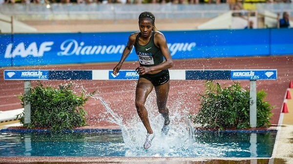 Beatrice Chepkoech (Kenya) on her way to winning the steeplechase at the IAAF Diamond League meeting in Monaco (Philippe Fitte)