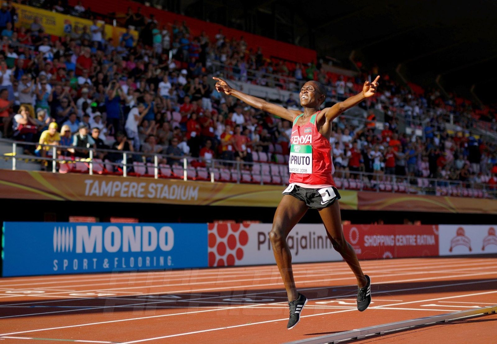 Rhonex Kipruto wins the men's 10,000m at the IAAF World U20 Championships Tampere 2018 (Getty Images for the IAAF)